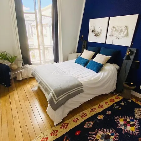 Apartment Parisien Chic Au Coeur De !